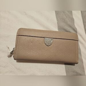 Lauren Ralph Lauren Cream Tan Leather wallet brand new unused